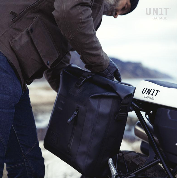 BOLSA LATERAL KHALI TPU + MARCO DE LA SERIE NINET